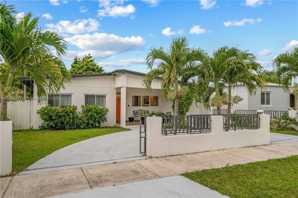 Central Miami, 6730 SW 32nd St, Coral Terrace, Florida 33155, image 2