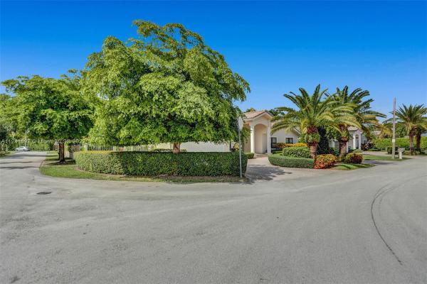 Millers Glen, 9802 SW 56th Ter, Sunset, Florida 33173, image 1