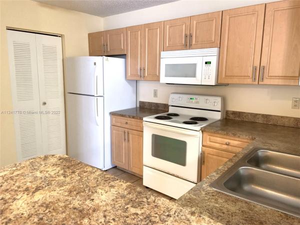 Atlantic Springs, 11263 W Atlantic Blvd #207, Coral Springs, Florida 33071, image 1