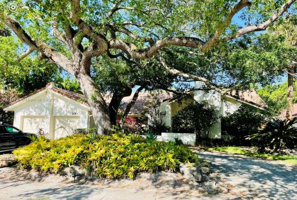 20100 NE 22nd Ave, Ojus, Florida 33180, image 2