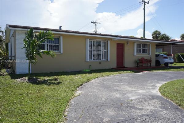 Altavista Park, 7760 W 12th Ave, Hialeah, Florida 33014, image 1