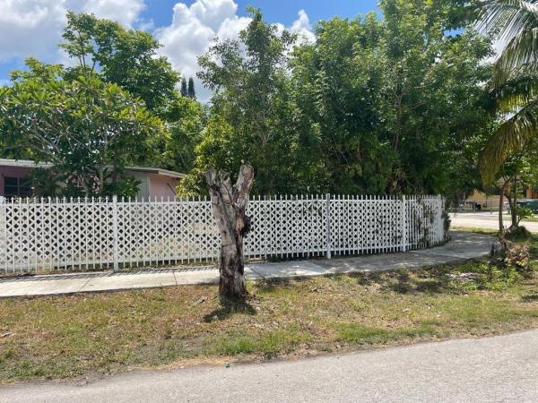 Leisure City Residential, 29725 SW 147th Ct, Leisure City, Florida 33033, image 2