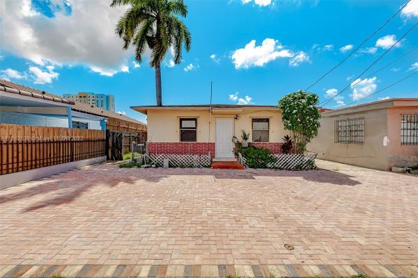 Garden City, 3627 NW 23rd Ave, Miami, Florida 33142, image 2