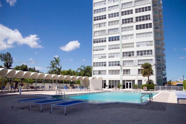 Bayview Towers South, 2100 Sans Souci Blvd #C902, North Miami, Florida 33181, image 1