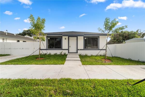 Symmes Sharman, 11960-11964 SW 214th, Goulds, Florida 33177, image 1
