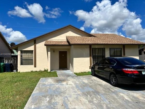 Pine Needles East Homes, 30160 SW 161st Ct, Leisure City, Florida 33033, image 1