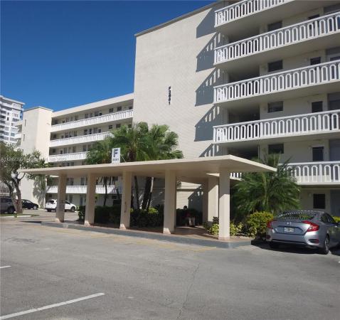 Point East, 2861 Leonard Dr #F607, Aventura, Florida 33160, image 2