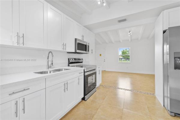 Homestead No HOA, 615 NW 4th St, Homestead, Florida 33030, image 2