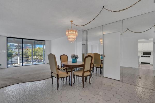 Biscaya, 20400 W Country Club Dr #419, Aventura, Florida 33180, image 2