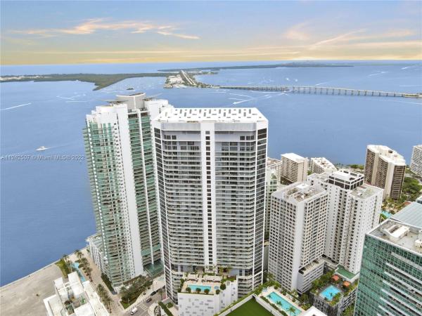 Brickell House, 1300 Brickell Bay Dr #2100, Miami, Florida 33131, image 2