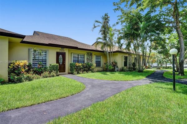 Nova Hills, 7511 SW 28th St, Davie, Florida 33314, image 1