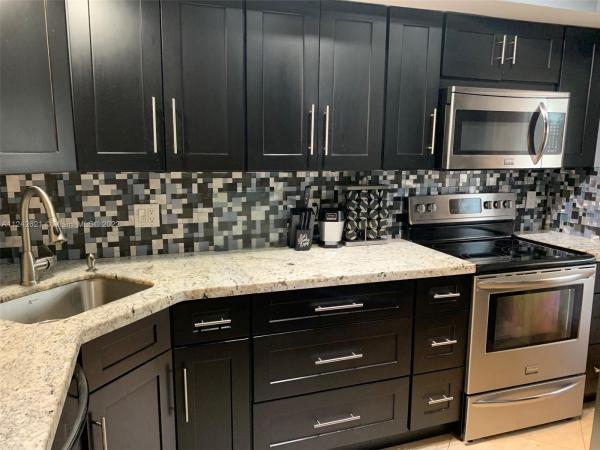 Rio Nuevo, 1000 SW 12th St #304, Fort Lauderdale, Florida 33315, image 1
