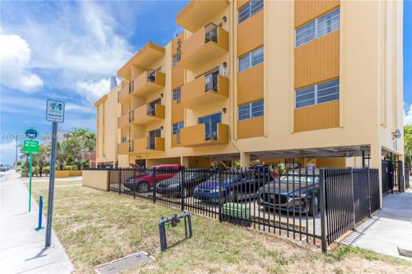 300 NE 125th St #305, North Miami, Florida 33161, image 2