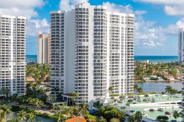Mystic Pointe Tower 200, 19101 Mystic Pointe Dr #504, Aventura, Florida 33180, image 2