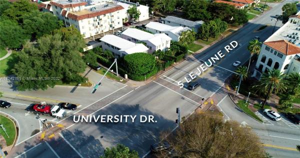 Biltmore, 3170 Le Jeune Rd #, Coral Gables, Florida 33134, image 2