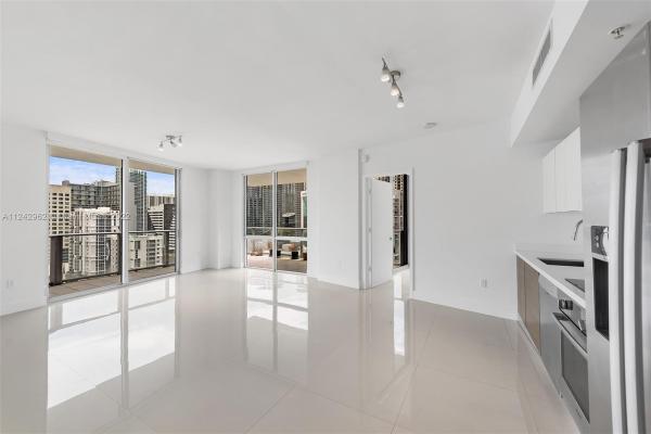 Brickell Ten, 1010 SW 2nd Ave #1904, Miami, Florida 33130, image 2