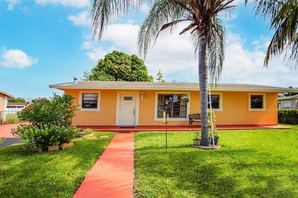 Bankers, 3431 NW 182nd St, Miami Gardens, Florida 33056, image 1