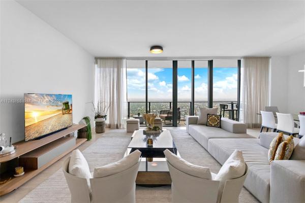 Brickell Flatiron, 1000 Brickell Plz #PH5504, Miami, Florida 33131, image 2
