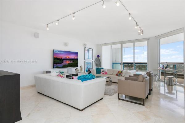 Atlantic 2 At The Point, 21150 NE 38th Ave #1204, Aventura, Florida 33180, image 2