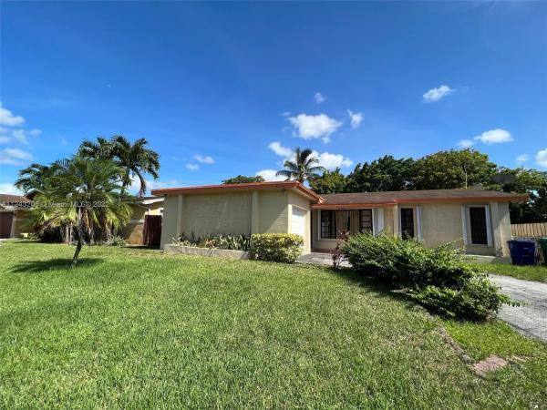 The Knolls, 8656 N Sutton Dr, Miramar, Florida 33025, image 2