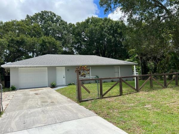 Lakewood Park, 8106 Deland Ave, Fort Pierce, Florida 34951, image 2