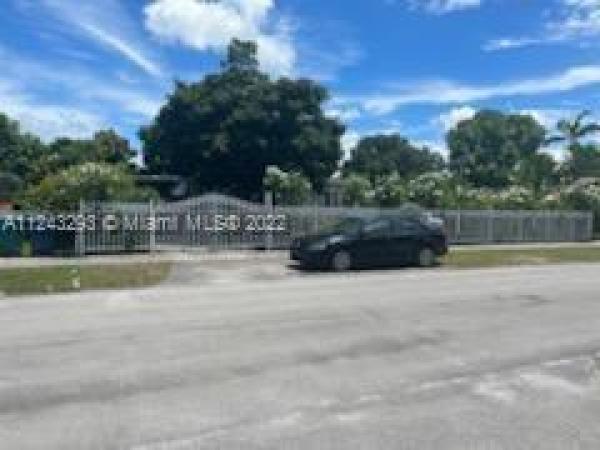 Bunche Park, 2410 NW 161st St, Miami Gardens, Florida 33054, image 2