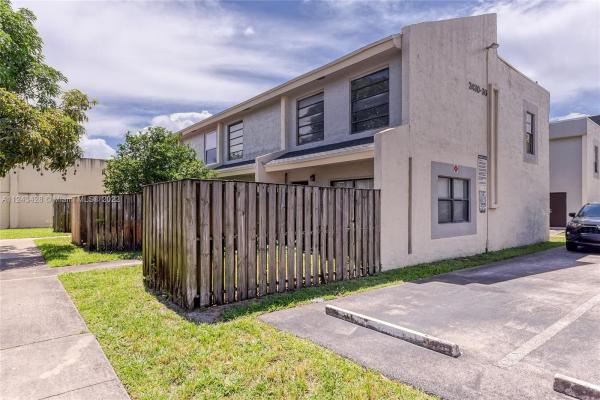 Century Gardens, 2434 NW 52nd Ave #2434, Fort Lauderdale, Florida 33313, image 1