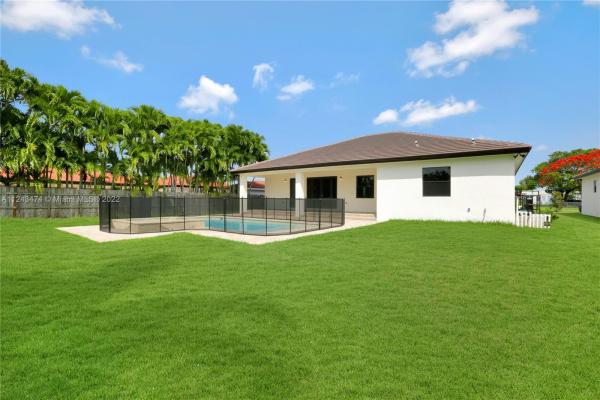 Marlin Estates, 19220 Belview Dr, Cutler Bay, Florida 33157, image 1