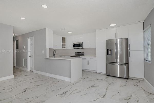New Browardale, 3420 NW 5th St, Lauderhill, Florida 33311, image 1