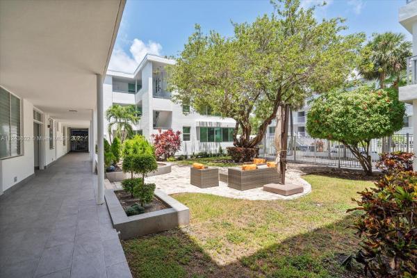 Lanai, 10210 Collins Ave #204, Bal Harbour, Florida 33154, image 1