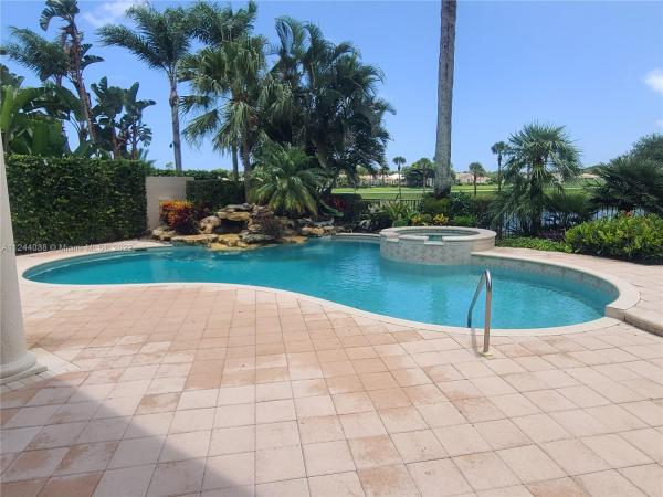 Vintage Isle, 153 Vintageisle Ln, Palm Beach Gardens, Florida 33418, image 1
