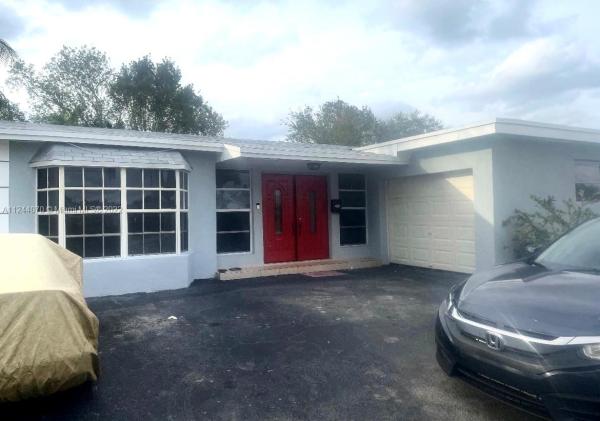 Sunrise Golf Village, 2345 NW 73rd Ave, Sunrise, Florida 33313, image 2