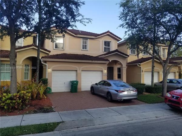 Kendall Breeze, 12142 SW 123rd Ct, Three Lakes, Florida 33186, image 1