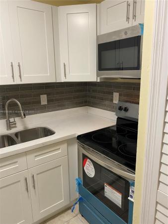 Villas Of Riverside, 2651 Riverside Dr #3, Coral Springs, Florida 33065, image 1