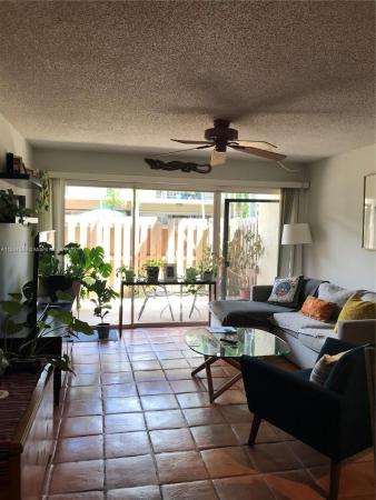 Coral Reef Townhouses, 15389 S Dixie Hwy 47th Hwy #47, Palmetto Bay, Florida 33157, image 1