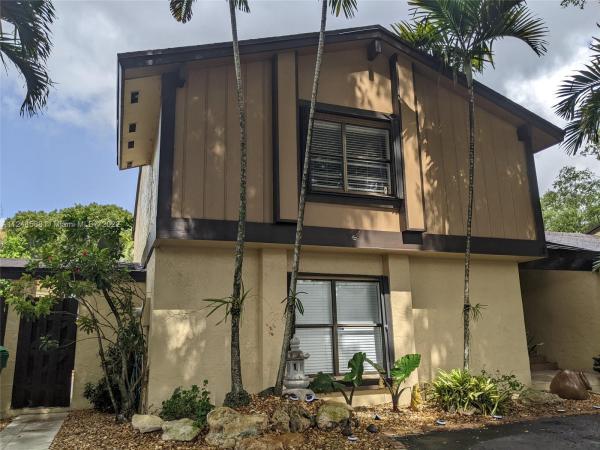 Woodgate West, 6944 SW 128th Ct #6944, Kendale Lakes, Florida 33183, image 1