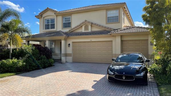 Bella Terra, 132 Tuscany Dr, Royal Palm Beach, Florida 33411, image 2