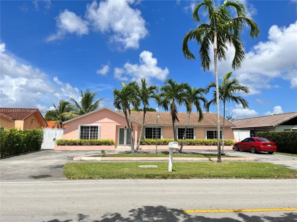 Rosami Twin Homes, 2520 SW 102nd Ave, University Park, Florida 33165, image 1