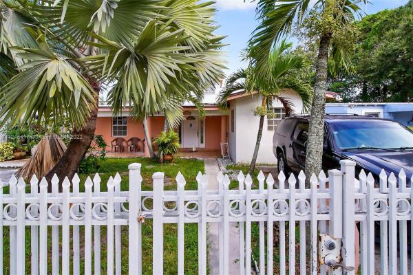 Magnolia Gardens, 2080 York St, Opa-Locka, Florida 33054, image 2