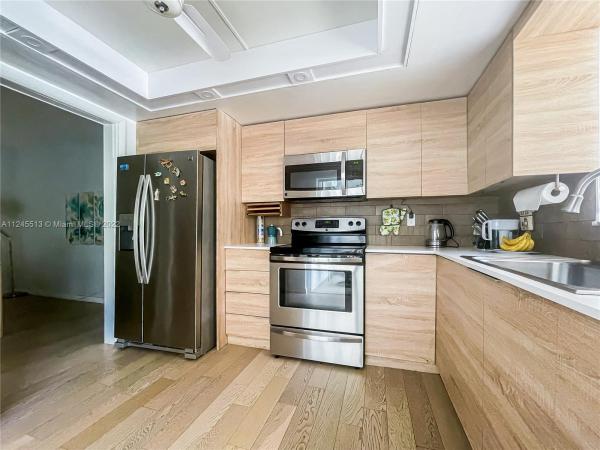 Eldorado Plaza West, 180 NE 12th Ave #10B, Hallandale Beach, Florida 33009, image 1