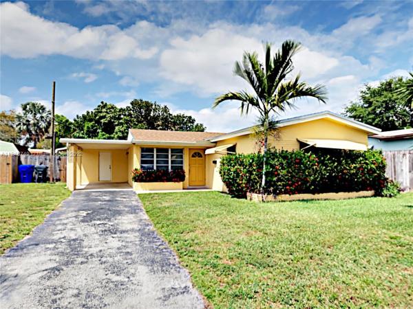 Driftwood Plaza, 6501 Scott St, Hollywood, Florida 33024, image 2