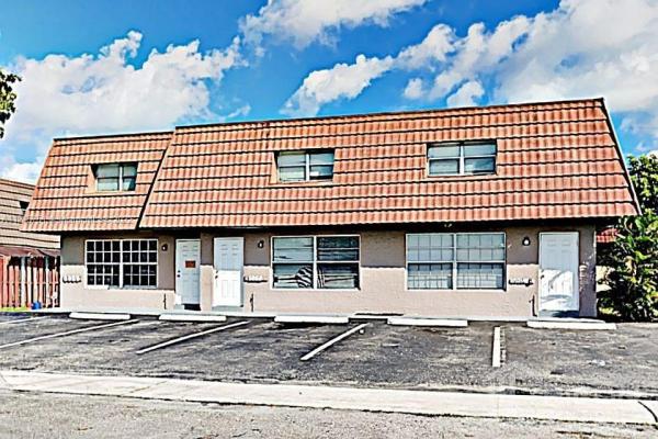 Lauderhill Manor, 5951 NW 20th St, Lauderhill, Florida 33313, image 1