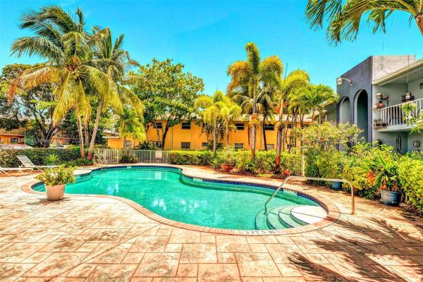 Wilton Village, 2607 NE 8th Ave #45, Wilton Manors, Florida 33334, image 1
