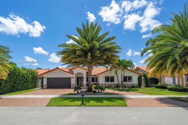 Tamiami No HOA, 2830 SW 137th Ct, Tamiami, Florida 33175, image 1
