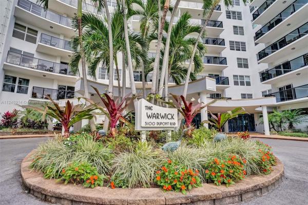The Warwick, 5100 Dupont Blvd #4B, Fort Lauderdale, Florida 33308, image 1