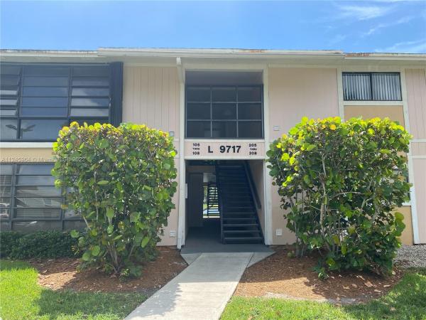 Lakeview At The Hammocks, 9717 Hammocks Blvd #207, The Hammocks, Florida 33196, image 1