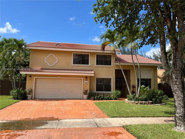 Country Lake Manors, 6021 NW 201st Ln, Country Club, Florida 33015, image 2