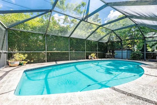 Heftler Homes Sunset Park, 9701 SW 77th Ter, Sunset, Florida 33173, image 1