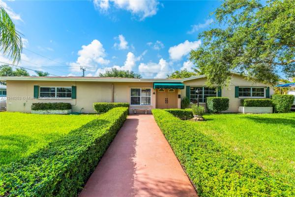 Sun Coral Estates, 8401 SW 142nd St, Palmetto Bay, Florida 33158, image 1
