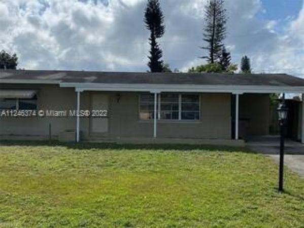 506 York, Lehigh Acres, Florida 33936, image 1